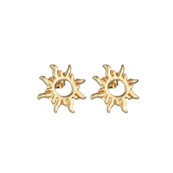 ⭐️ 5 for $25 Good Vibes Only Sun Gold Tone Earrings - Picture 1 of 4
